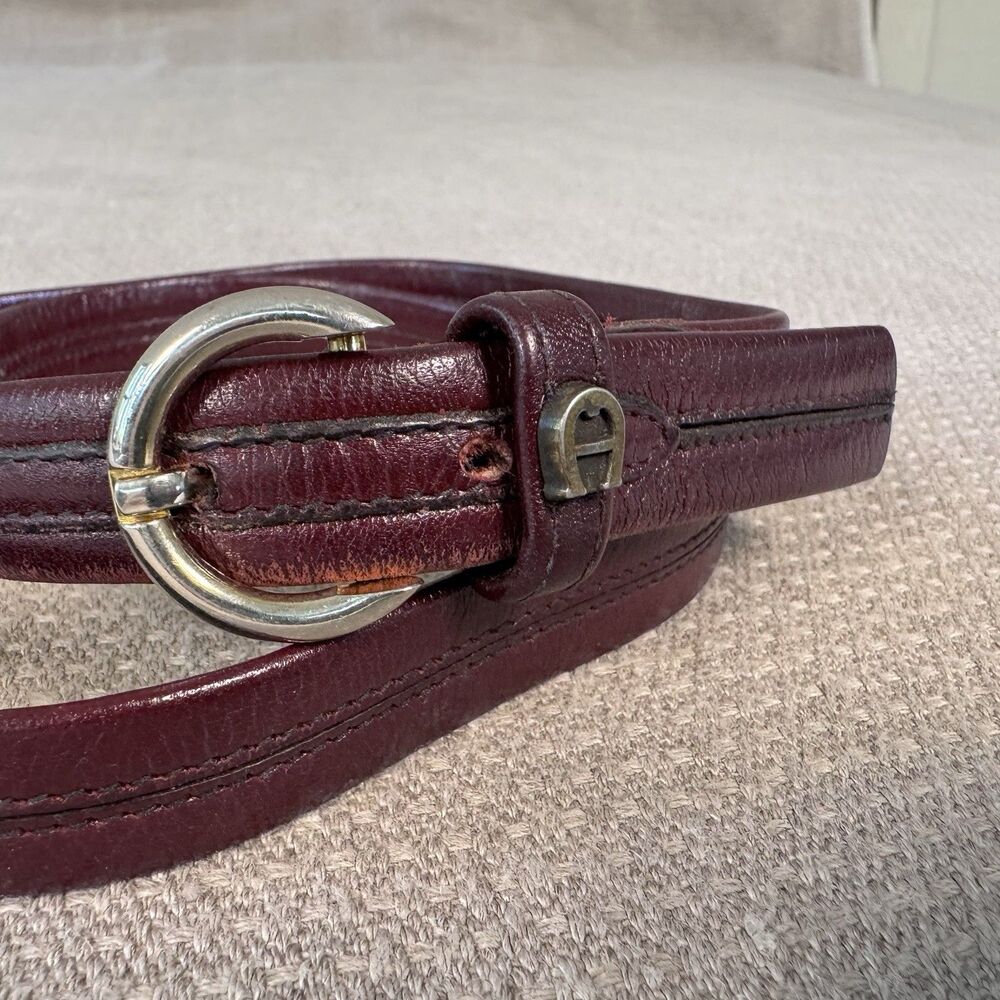 Vintage Etienne Aigner Leather Belt 1037 Brass Buckle 28 Skinny Equestrian 524